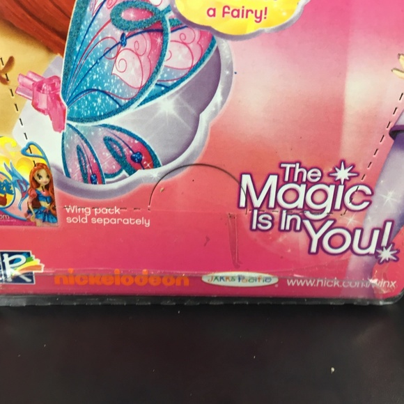 Winx Club Tecna Doll - Picture 5 of 10